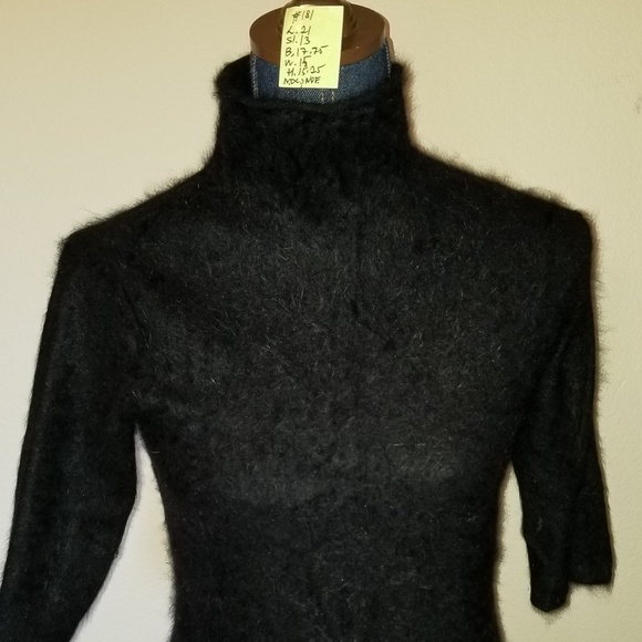 #181, N W/O T, size S, Classiques Entier, angora blend turtleneck short sleeve - Picture 6 of 13